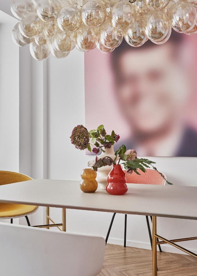 Halcyon Days Appartement